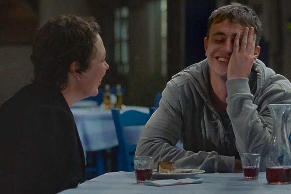 Maggie Gyllenhaal- Acting Brilliantly in an Oscar-Nominated ‘The Lost Daughter’ Screenplay!